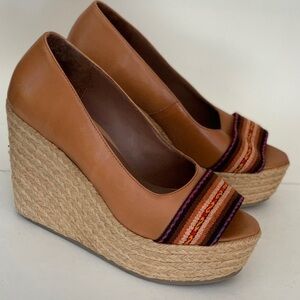 Fortress of Inca brown wedge shoes size 7